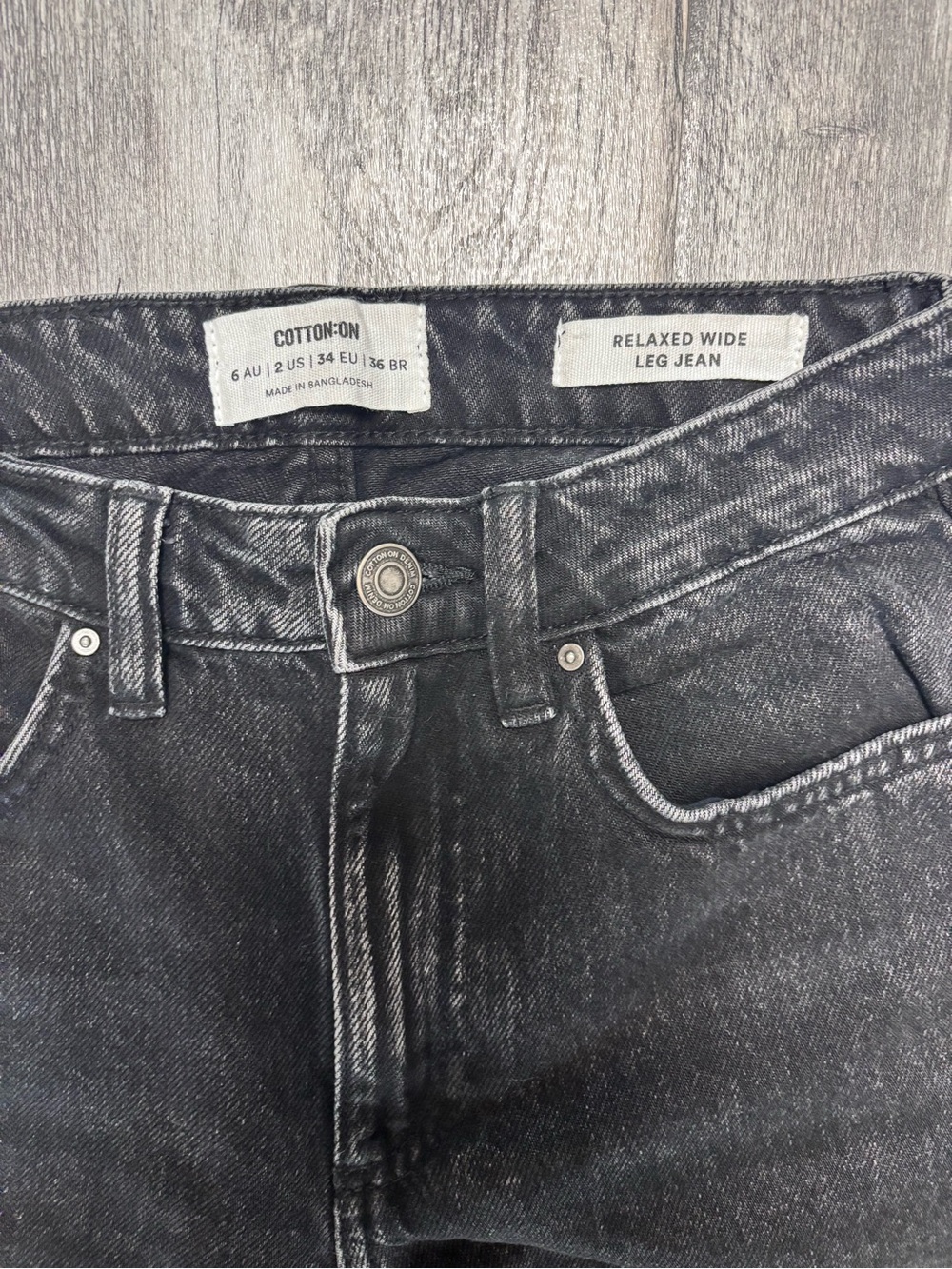 Cotton On Relaxed Wide Leg Jeans Black Wash High Rise Size 2 Y2K  Streetwear - Picture 4 of 10